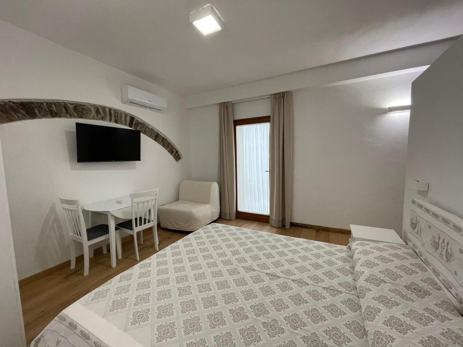 Sa Troppa De Sos Chentu Ξενοδοχείο Dorgali Εξωτερικό φωτογραφία